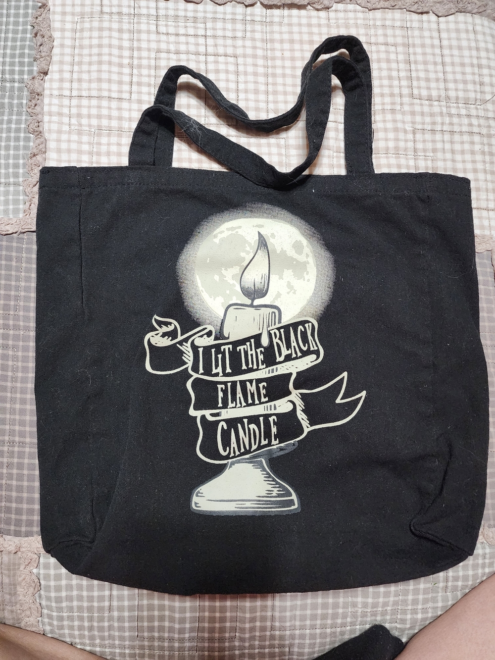 Hocus Pocus black flame candle tote